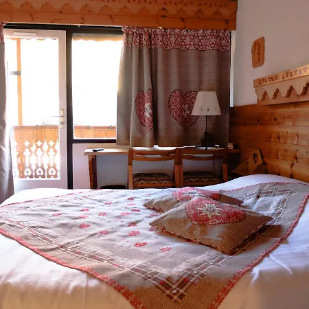 Ecureuil 3* Vars (Hautes-Alpes)