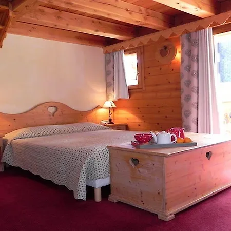 Ecureuil Hotel Vars (Hautes-Alpes)
