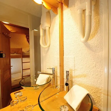 Ecureuil Hotel Vars (Hautes-Alpes)